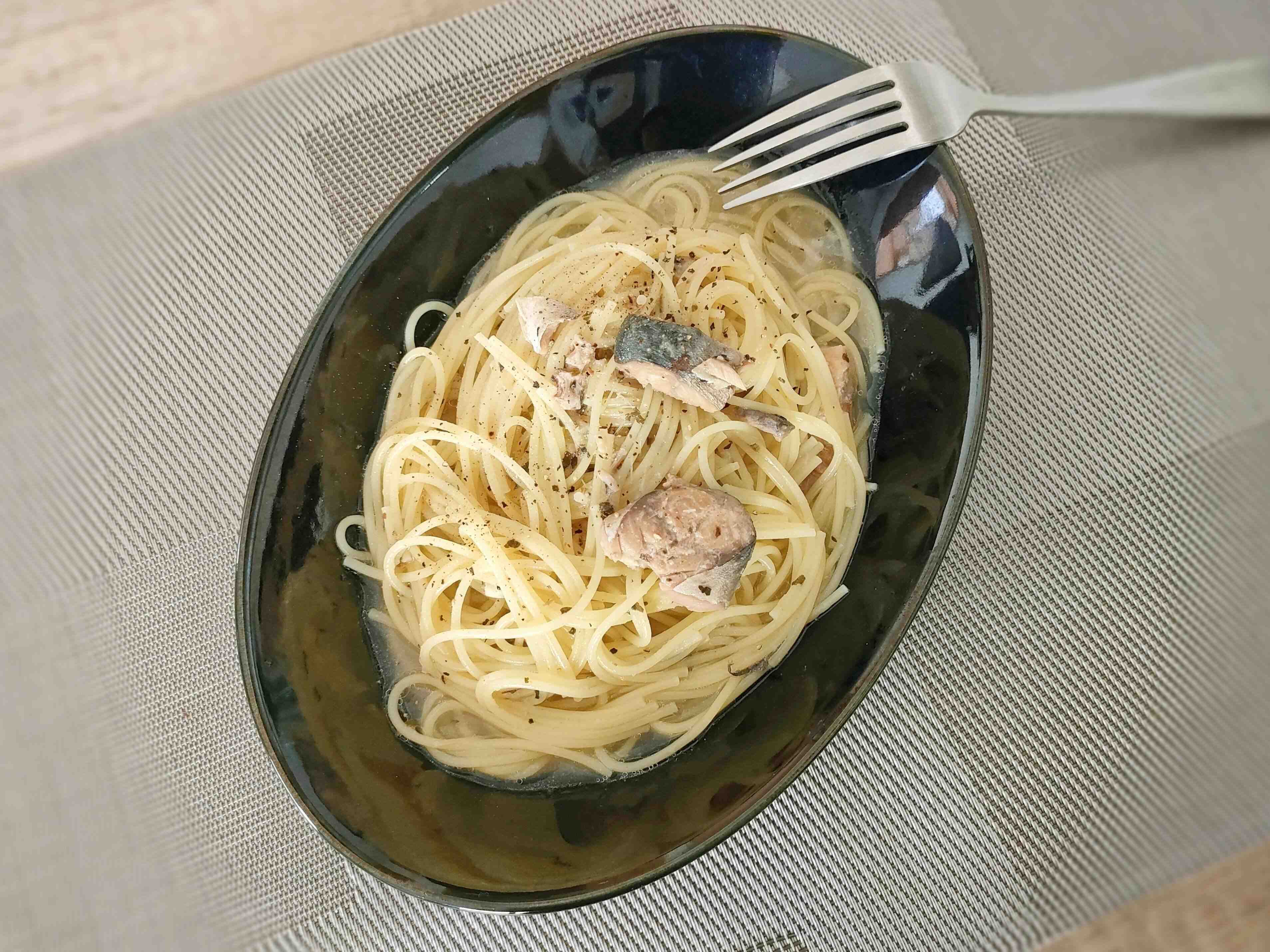 さばの塩レモンパスタ