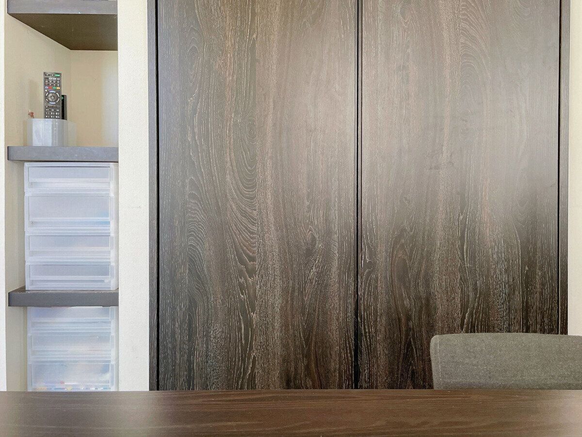 ミニマリストのダイニング収納