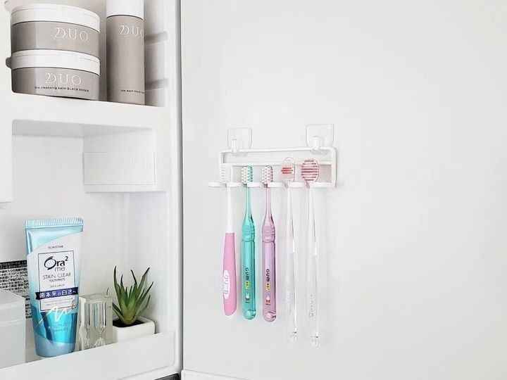 【セリア】もう落ちない!フィルムフック