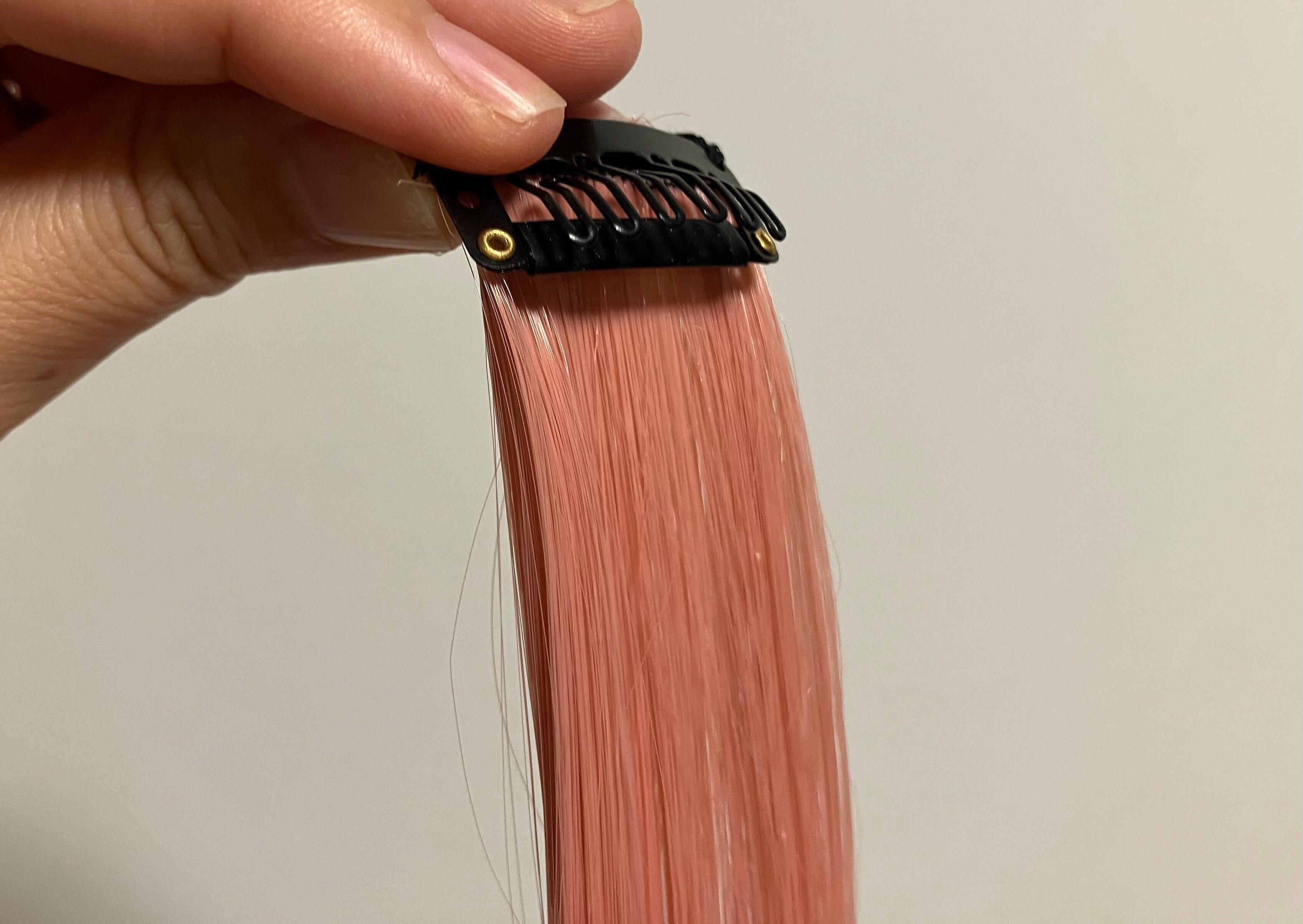 エクステのクリップ部分