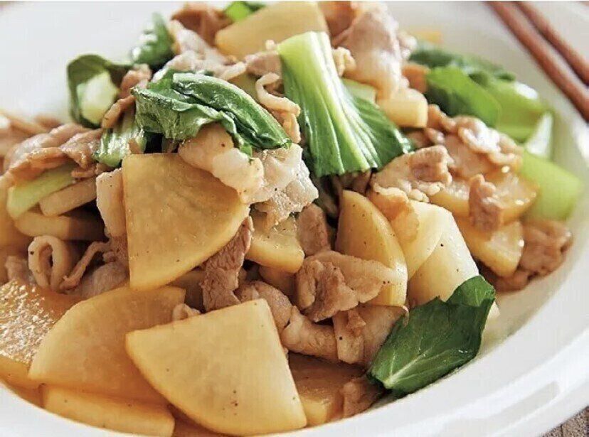 豚バラ大根めんつゆ炒め