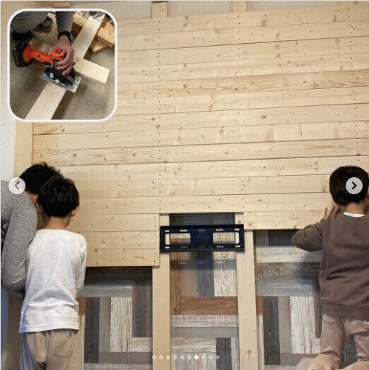 【ディアウォール】親子で挑戦！木のぬくもりを感じる壁面に大改造