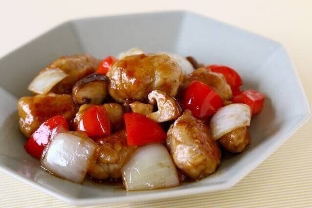 しいたけ入りコロコロ黒酢酢豚