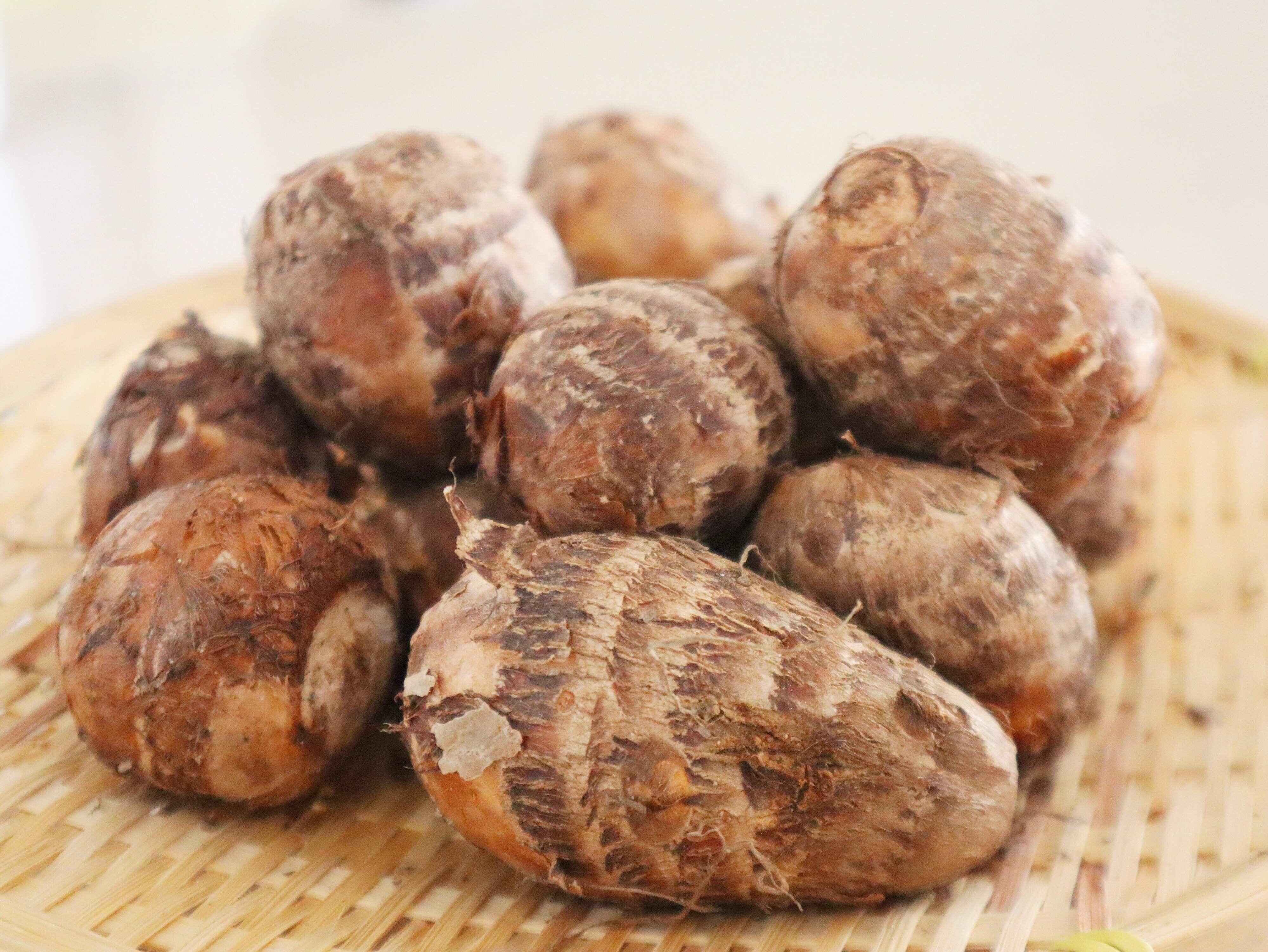 サトイモの旬は10月〜12月