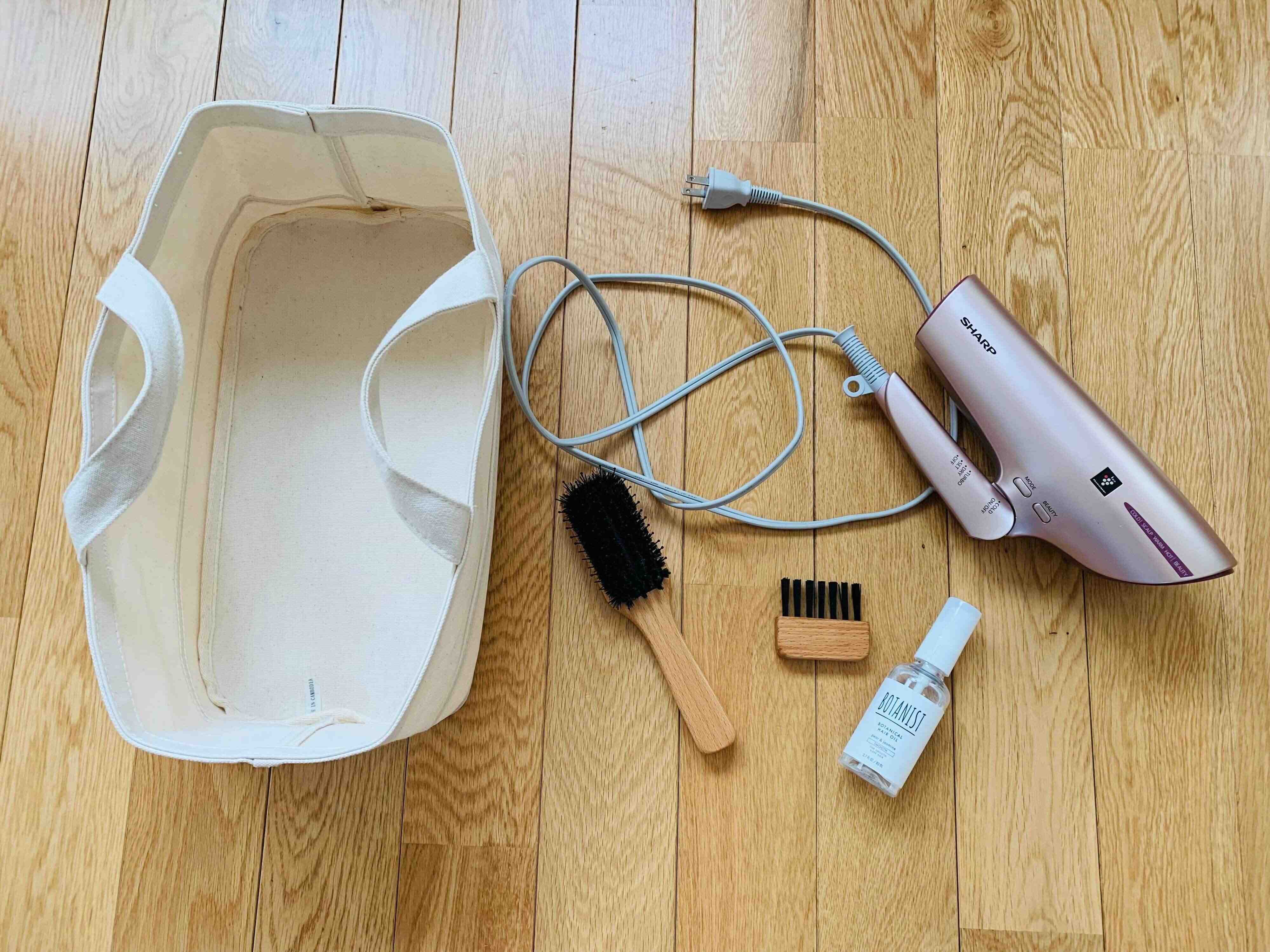 ドライヤー収納