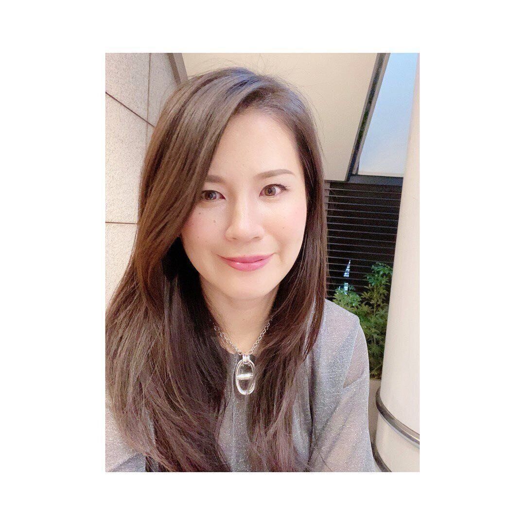 40代女性におすすめロングヘア46選 22最新 おしゃれなヘアカタログで似合う髪型が絶対見つかる サンキュ