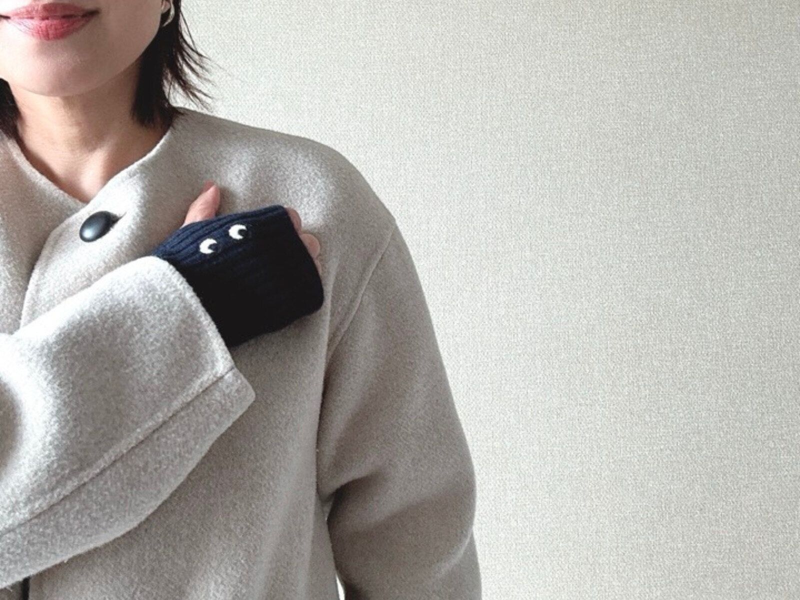 ユニクロ　アニヤハインドマーチコラボ