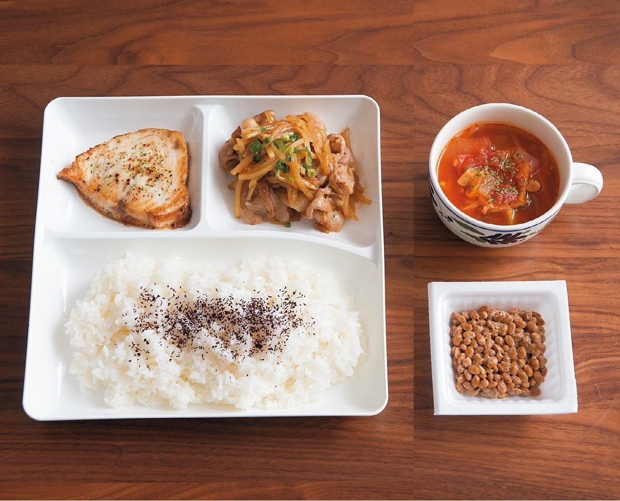 作りたくない日の隣の夕ご飯をのぞき見 理想の献立をやめたら家族も私もhappyに サンキュ