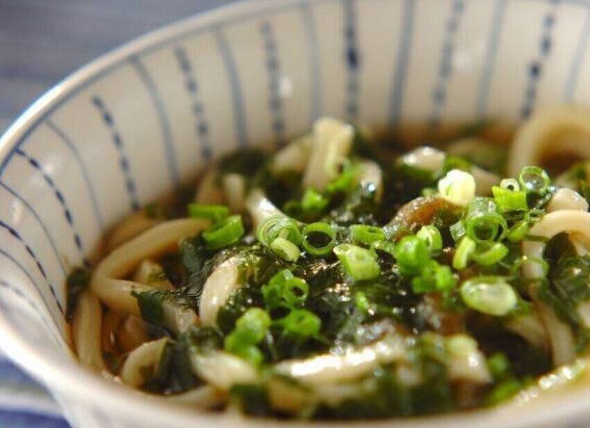 モロヘイヤのトロトロうどん