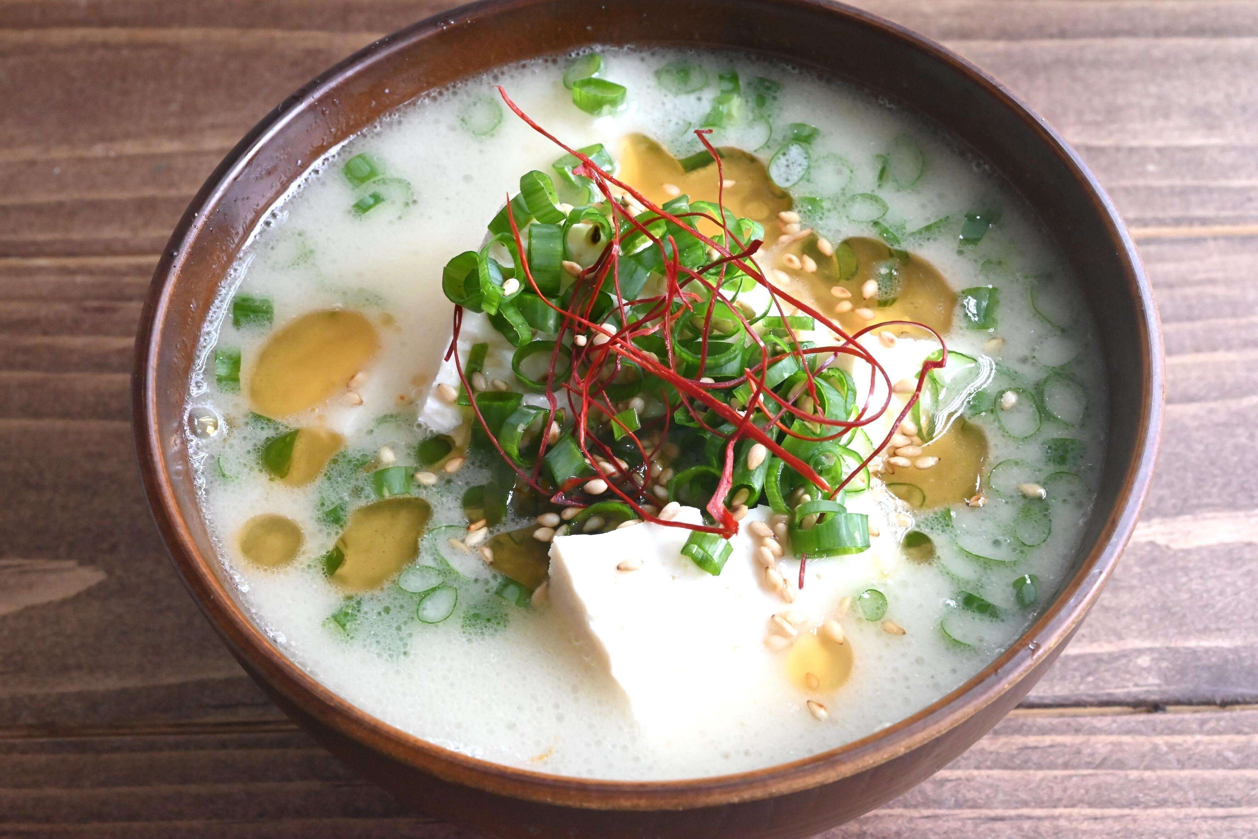 豆腐入りのコムタンスープ