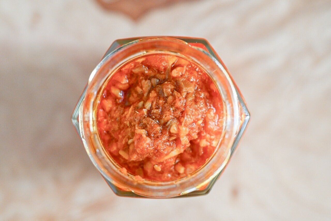 鮭にんにく辣油の中身