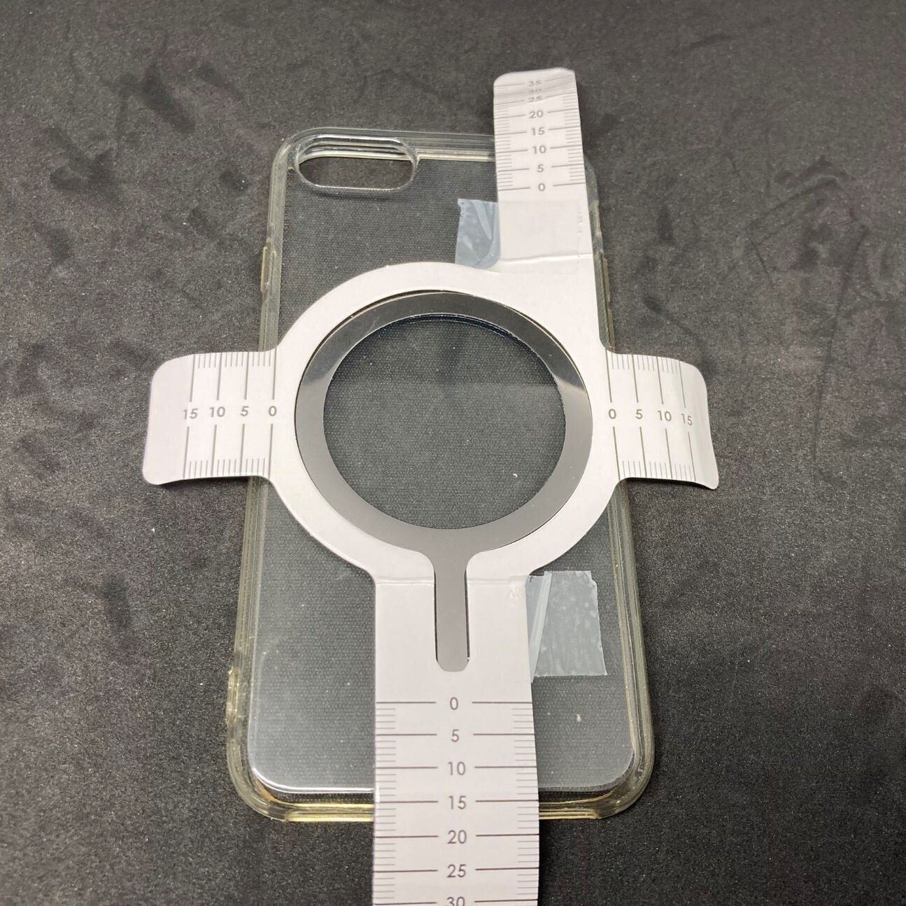 ダイソーすごすぎ！110円でめんどうなスマホ充電の悩みを一挙解決できちゃった