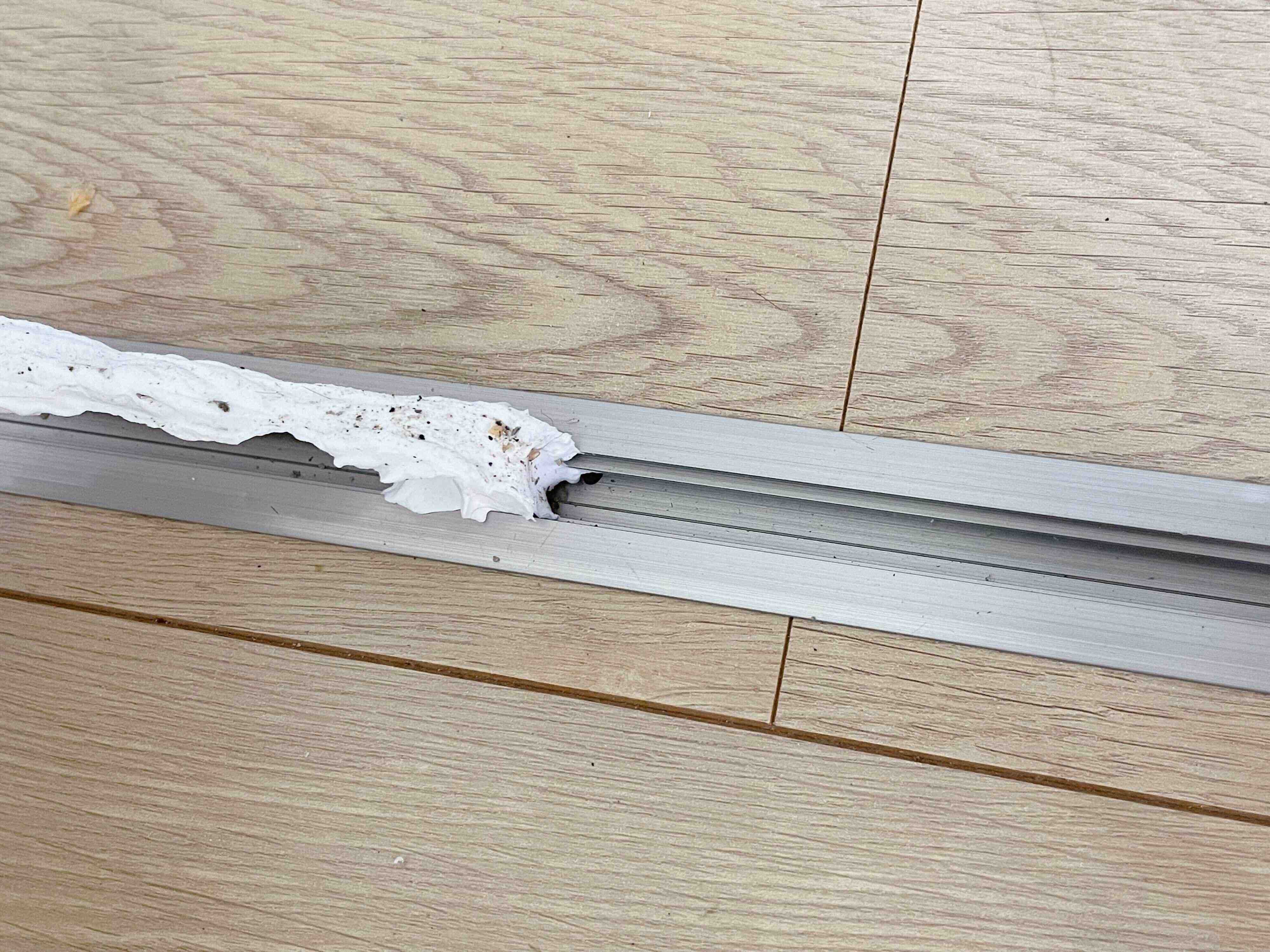 ごっそり取れる粘土クリーナー