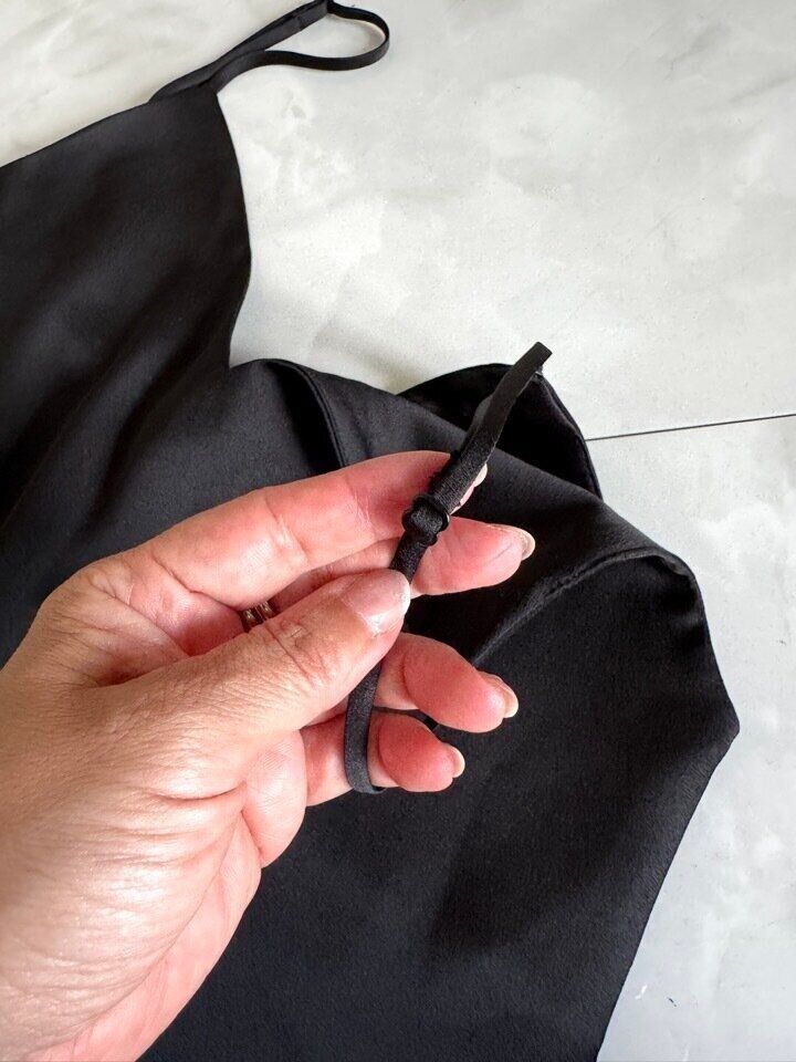 サテンキャミソールワンピース