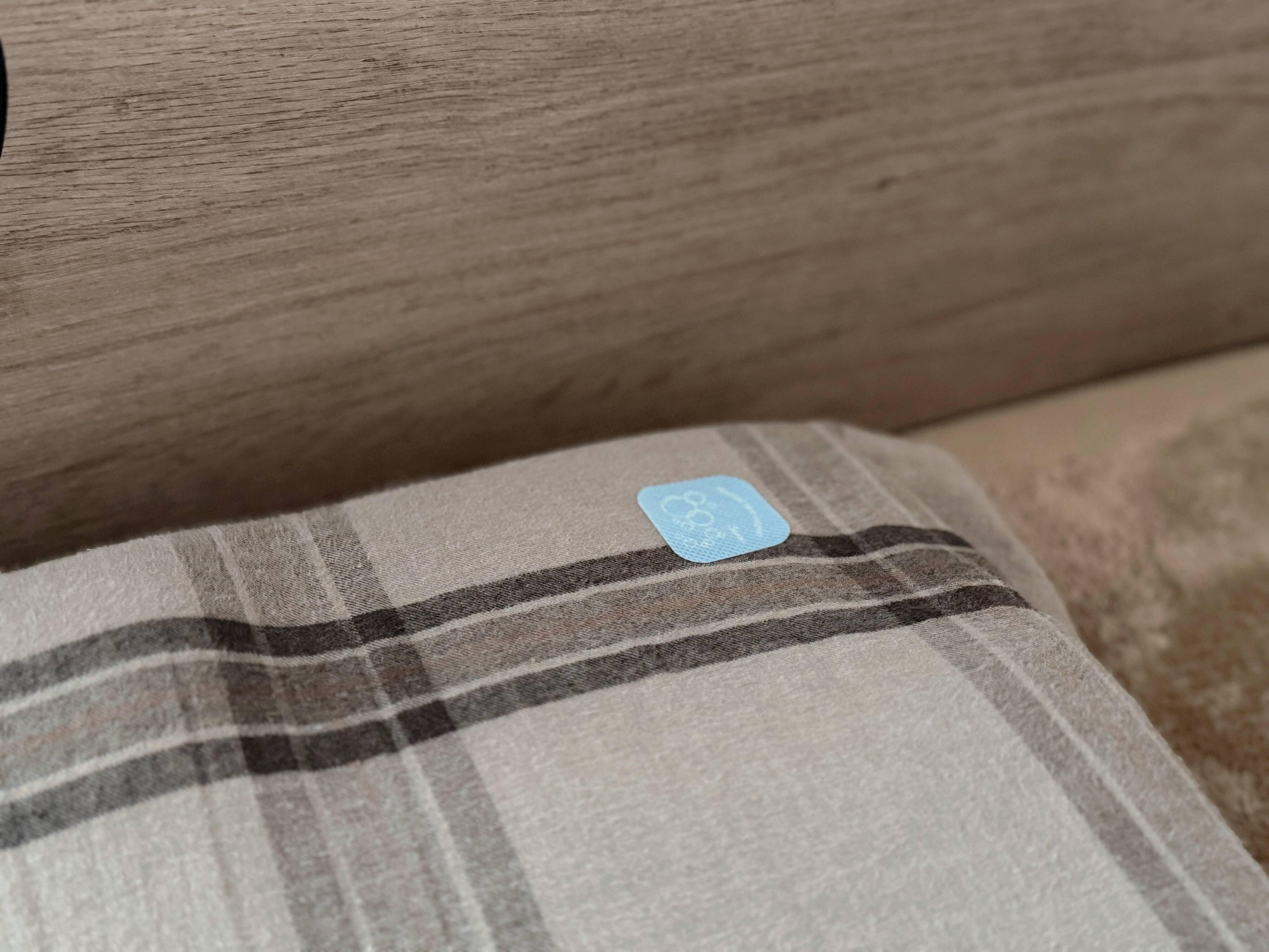 3．枕に貼るアロマシール（サボン）