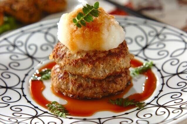 タケノコ入り大根おろしハンバーグ