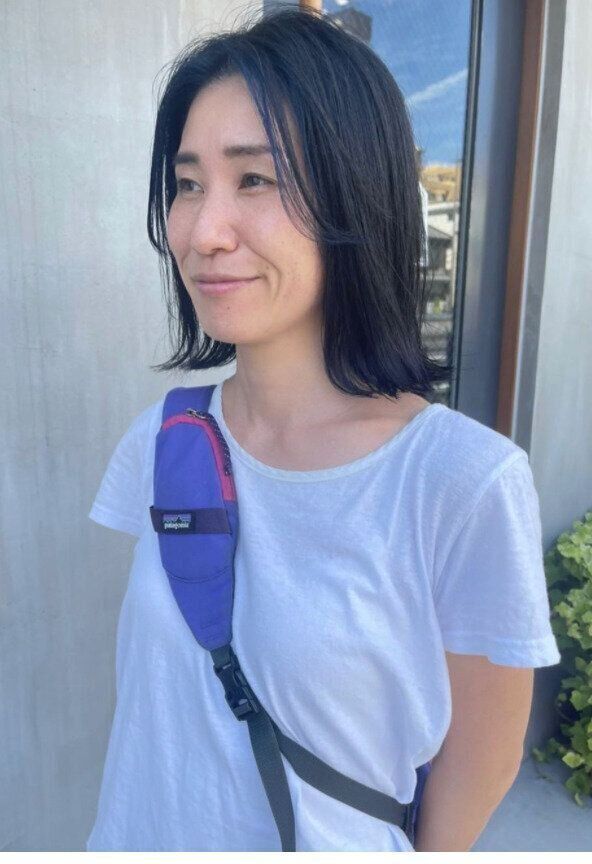 ぽっちゃり40代女性におすすめのヘアスタイル。クールに決まる！縦長効果の外ハネボブ