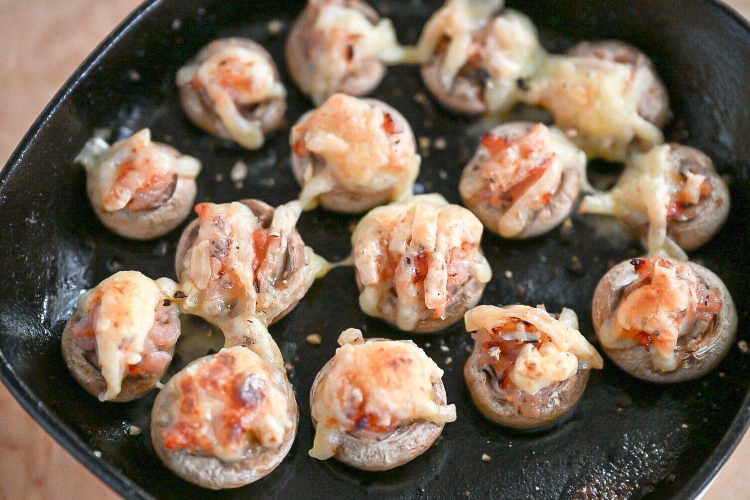 生ハムマッシュルームグリル