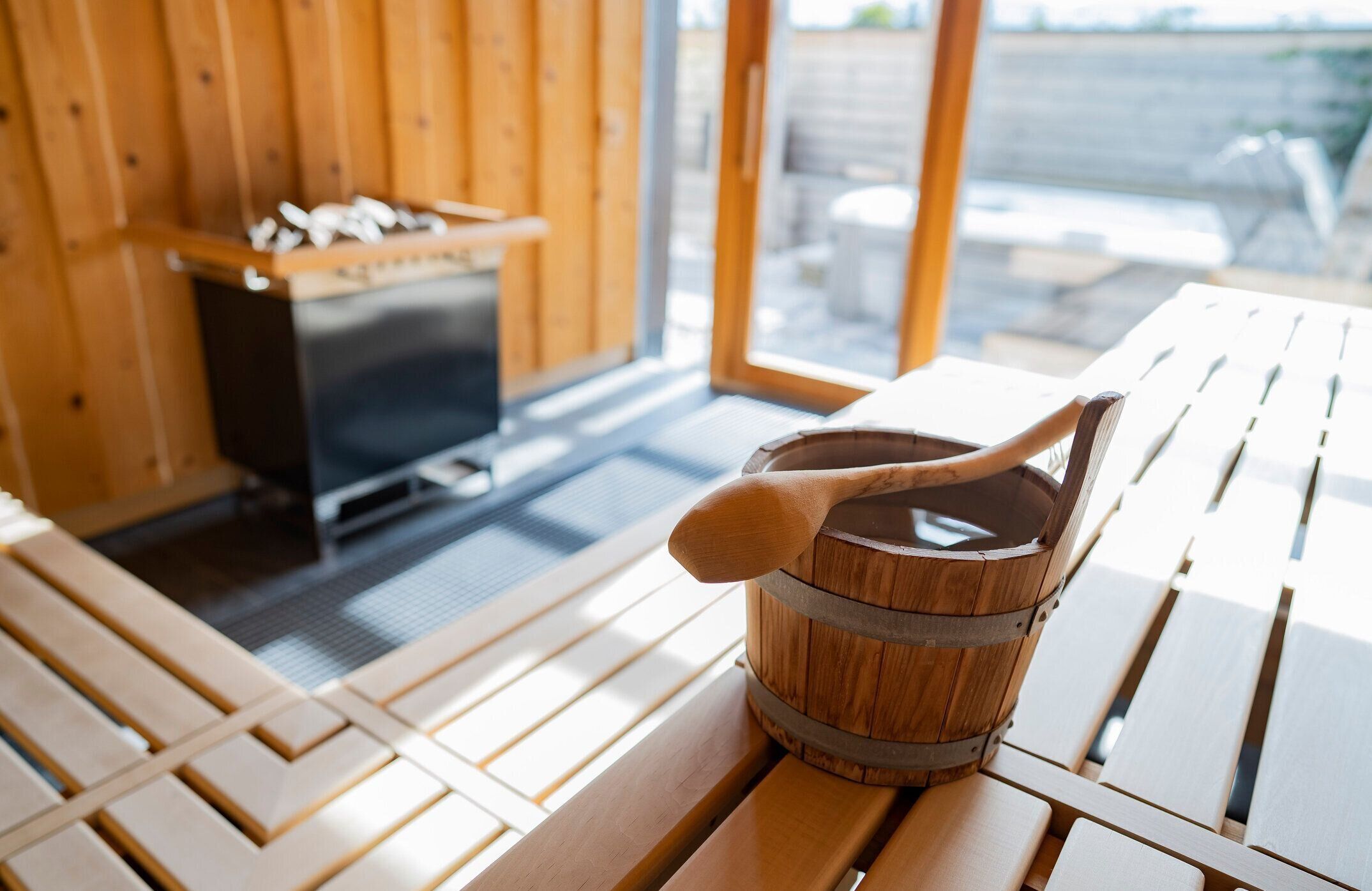 サウナマット人気おすすめ15選《2024》選び方・ポイント、意外な使い方も紹介！