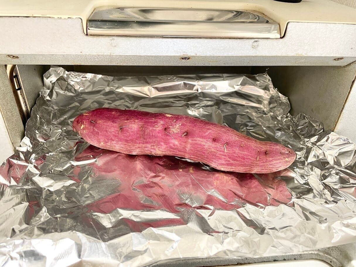 アルミホイルを敷きオーブントースターで焼く