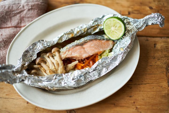 鮭の甘酒みそホイル焼き