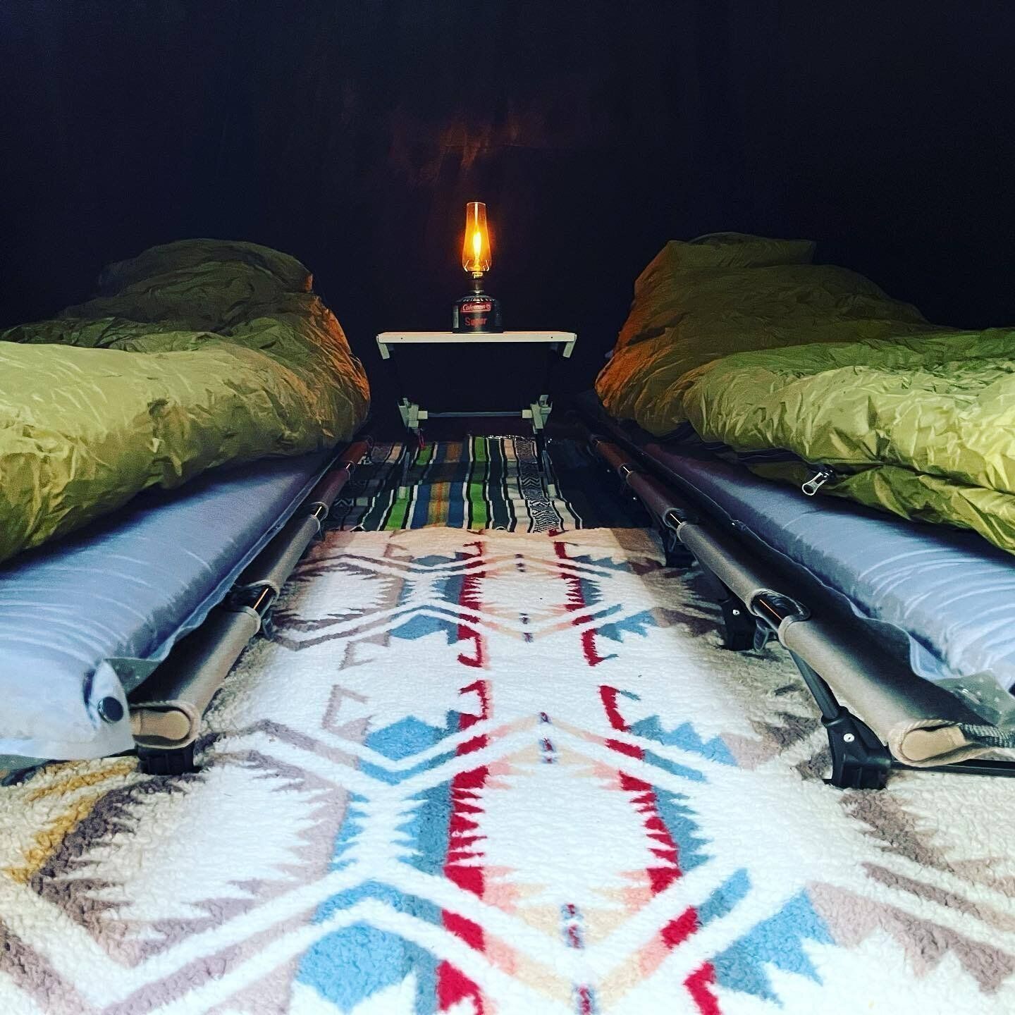 【ワークマン】睡眠のストレスを解消！「BASICアルミローコット」