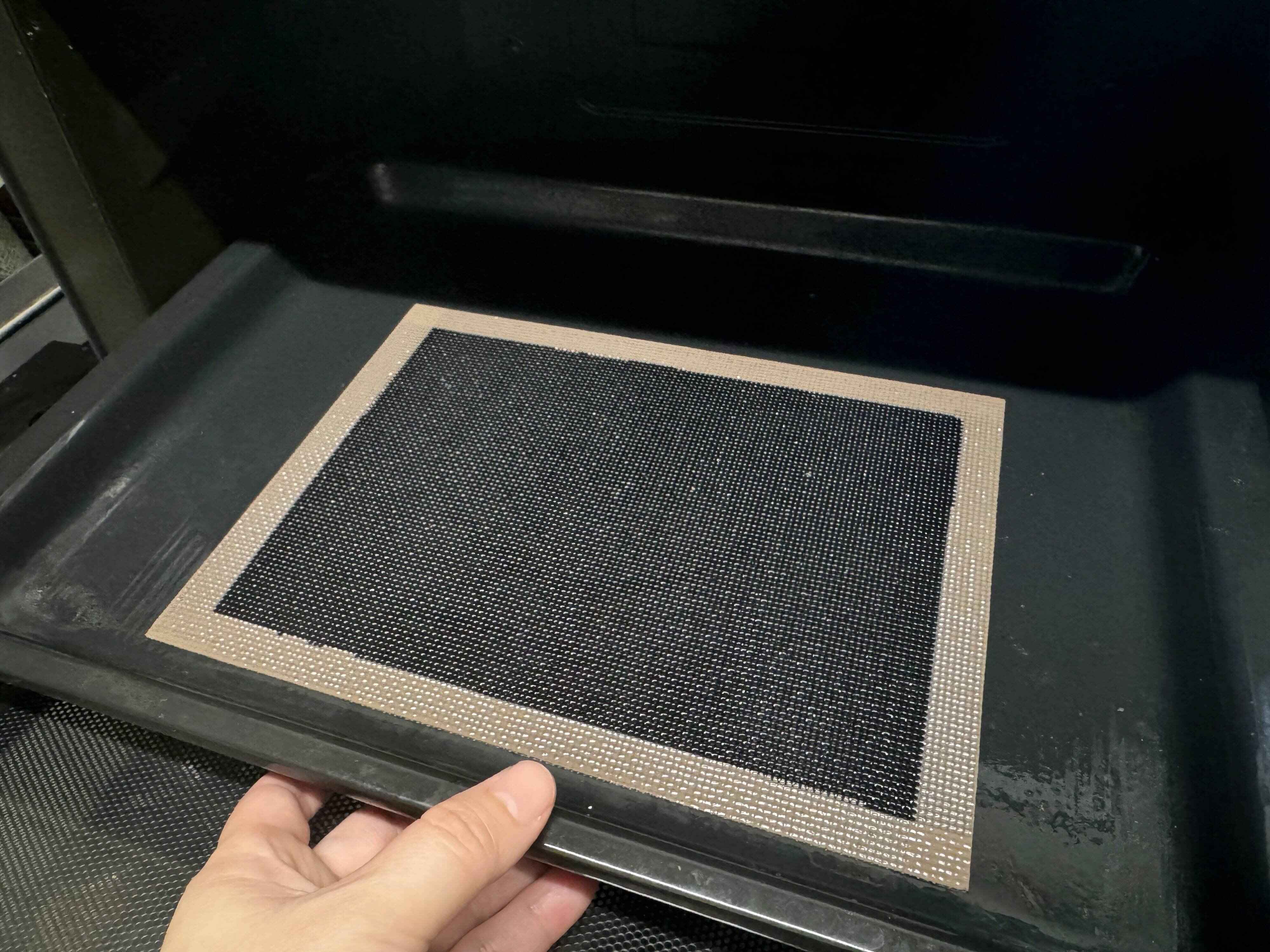 1．シリコーンメッシュシート