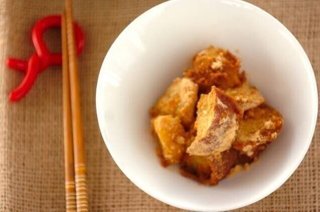 サツマイモのきな粉和え