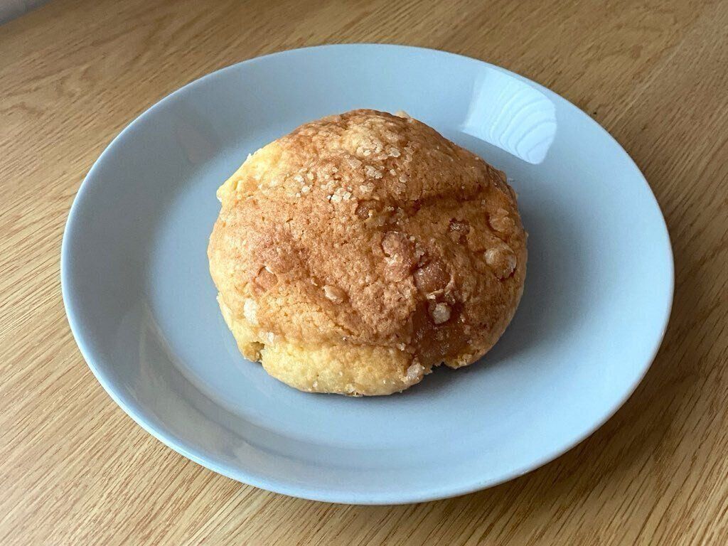 焦がしバターのメロンパン