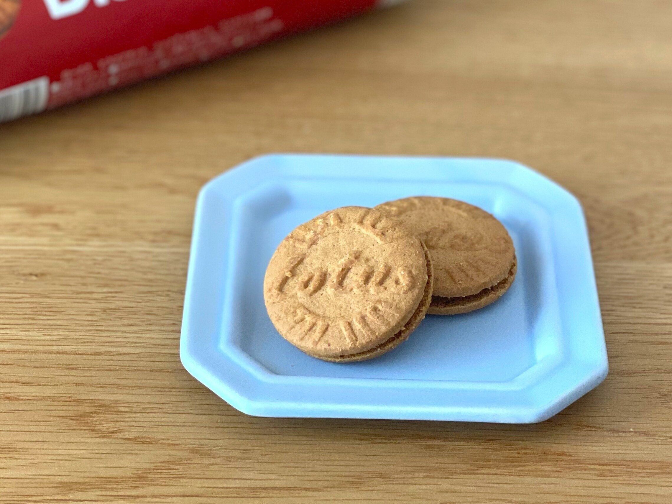 ロータス　ビスコフサンド　ミルクチョコレート