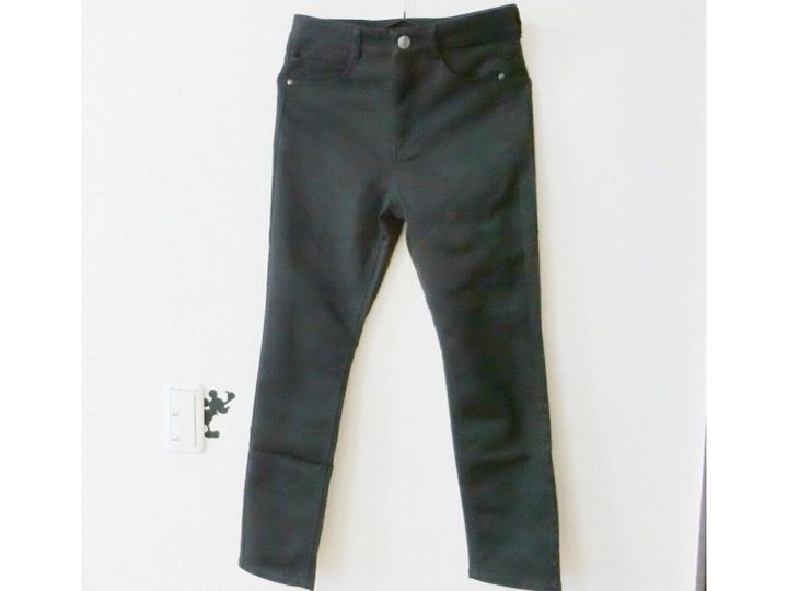 しまむら 1790円で理想の美脚になれる 伸縮性も抜群のスキニーパンツ サンキュ しまむら 1790円で理想の美脚になれる 伸縮性も抜群のスキニーパンツ サンキュ