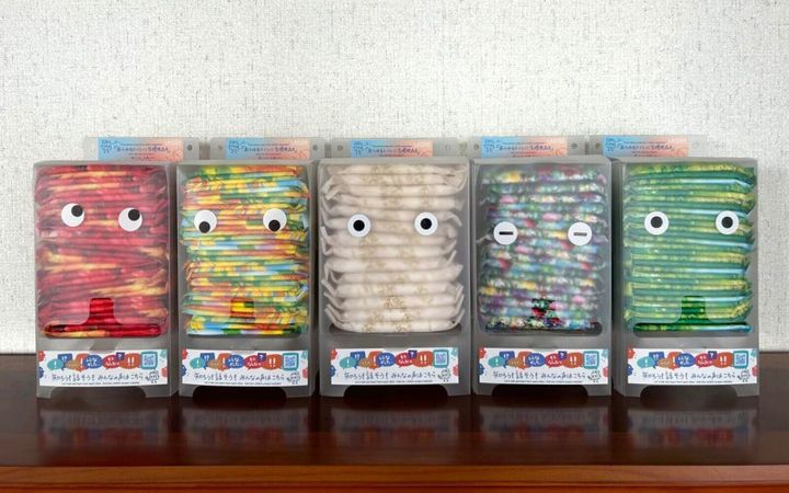 共用部トイレに設置した生理用品ケース(せりぽん)の見本
