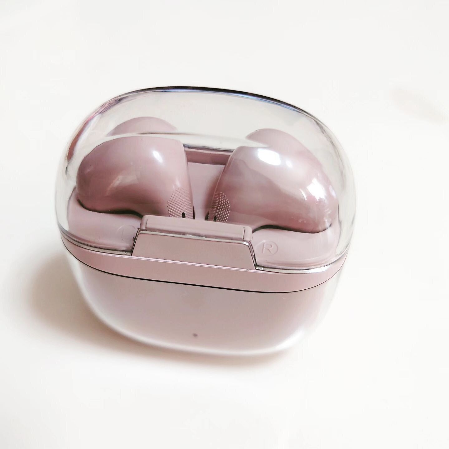 【3coins】かわいくて機能性も充分！「ワイヤレスイヤホン」