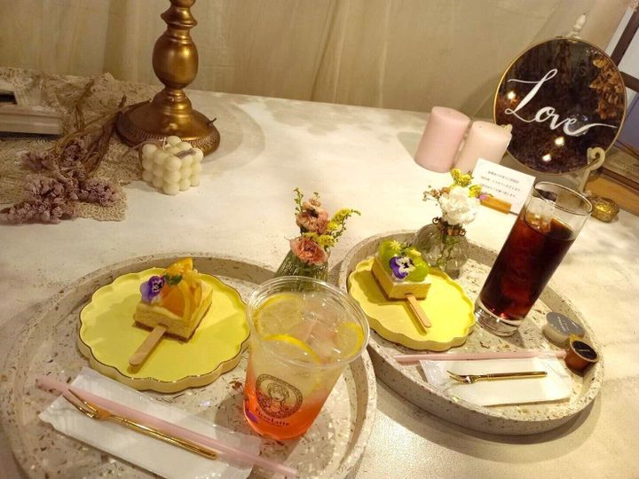 カフェ