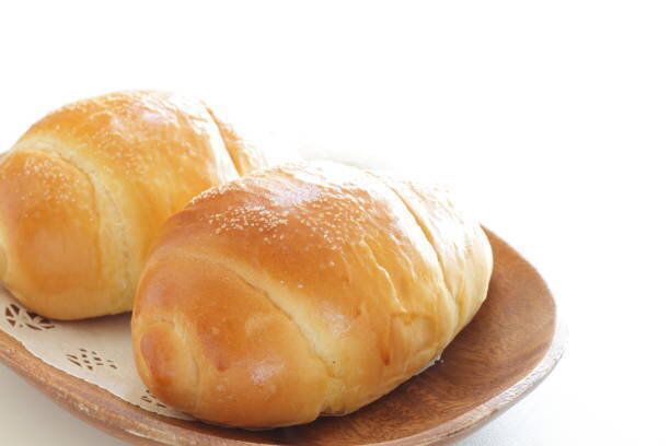 自家製バターロールパン