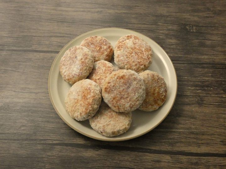 チーズソースハンバーグ