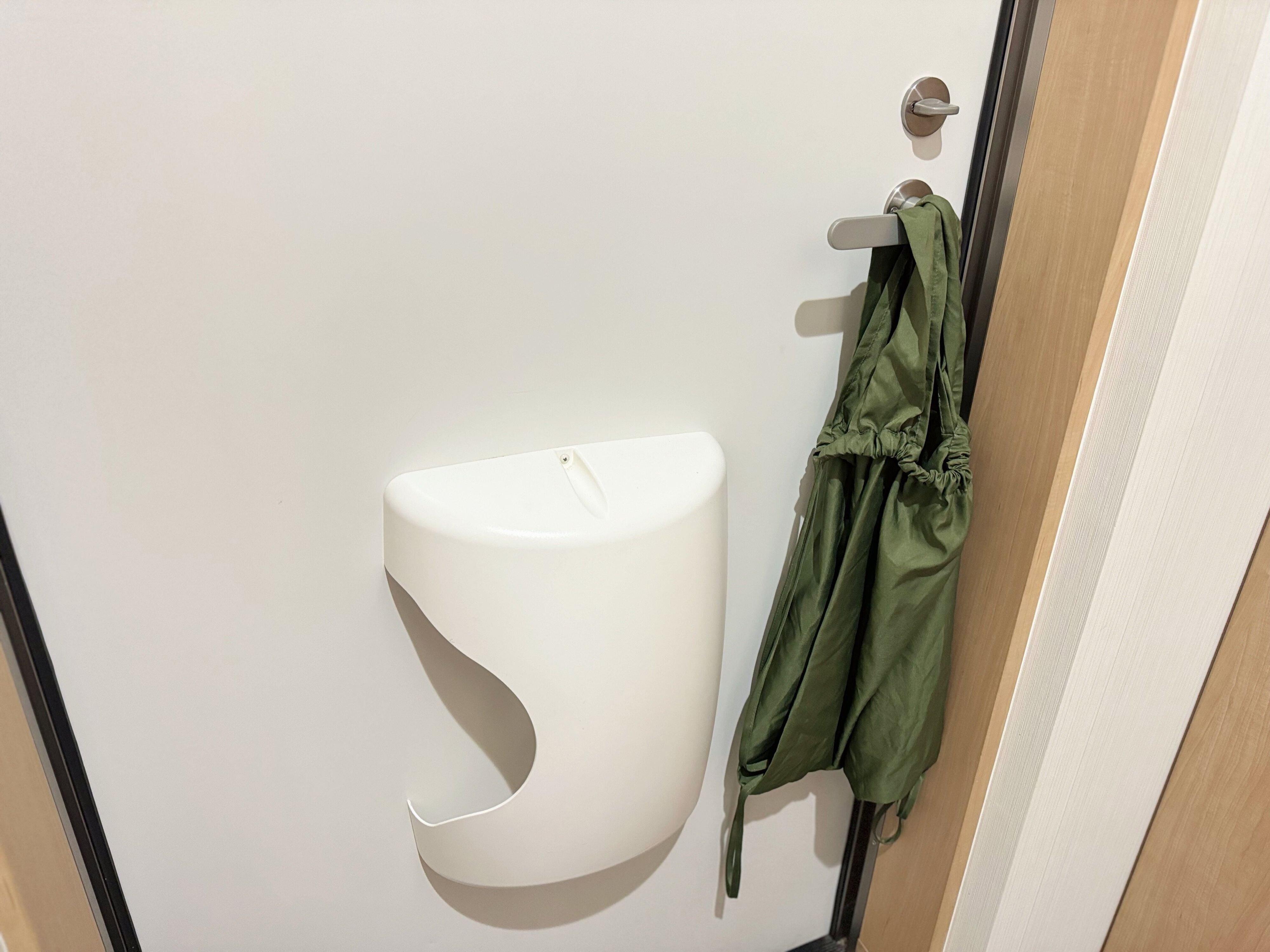 玄関のドアノブに引っ掛ける