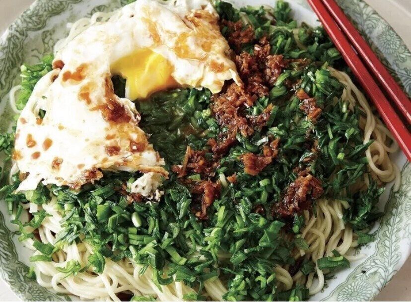 にらあえ麺 卵のっけ