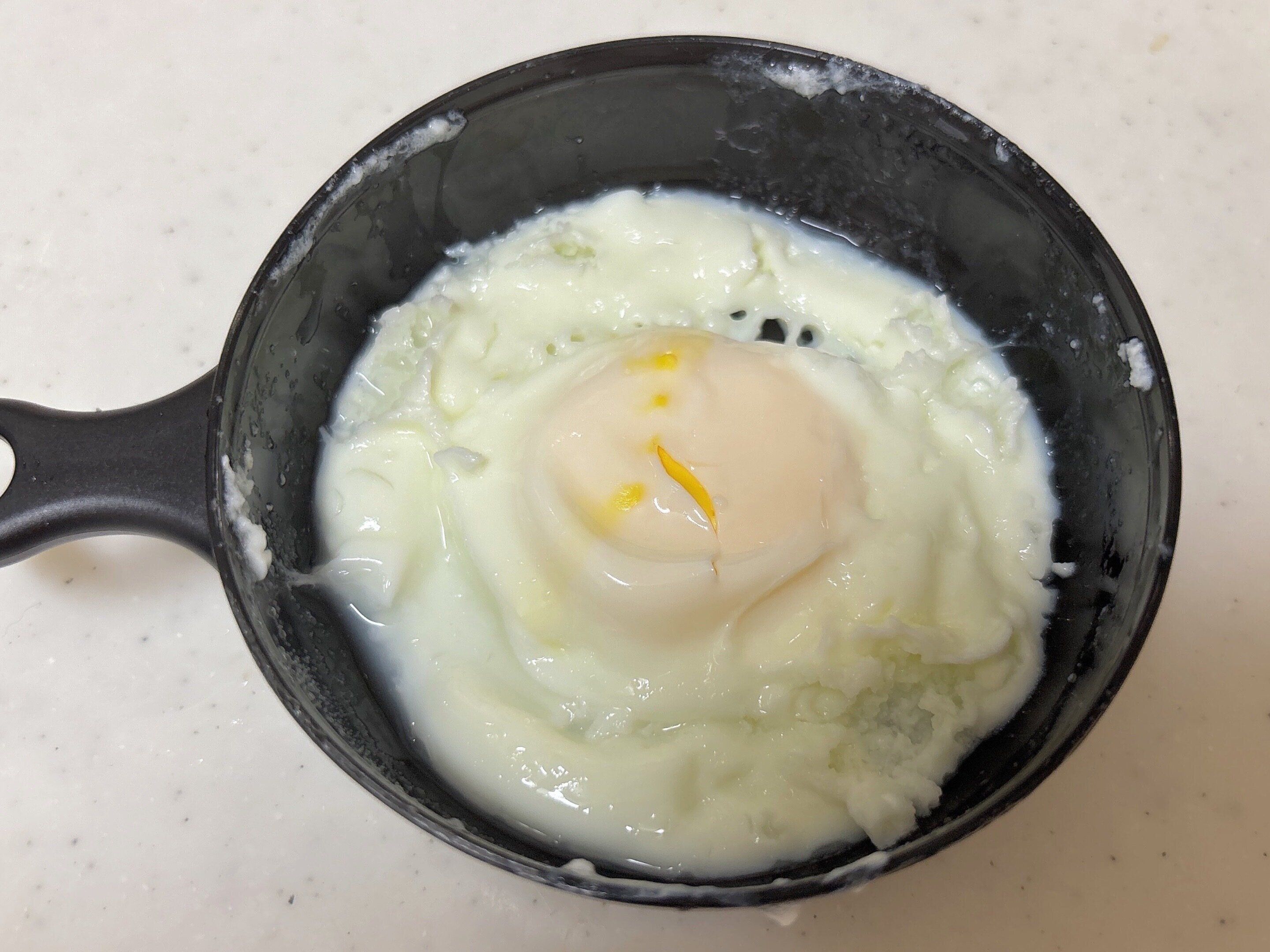 ダイソー電子レンジ調理器目玉焼き