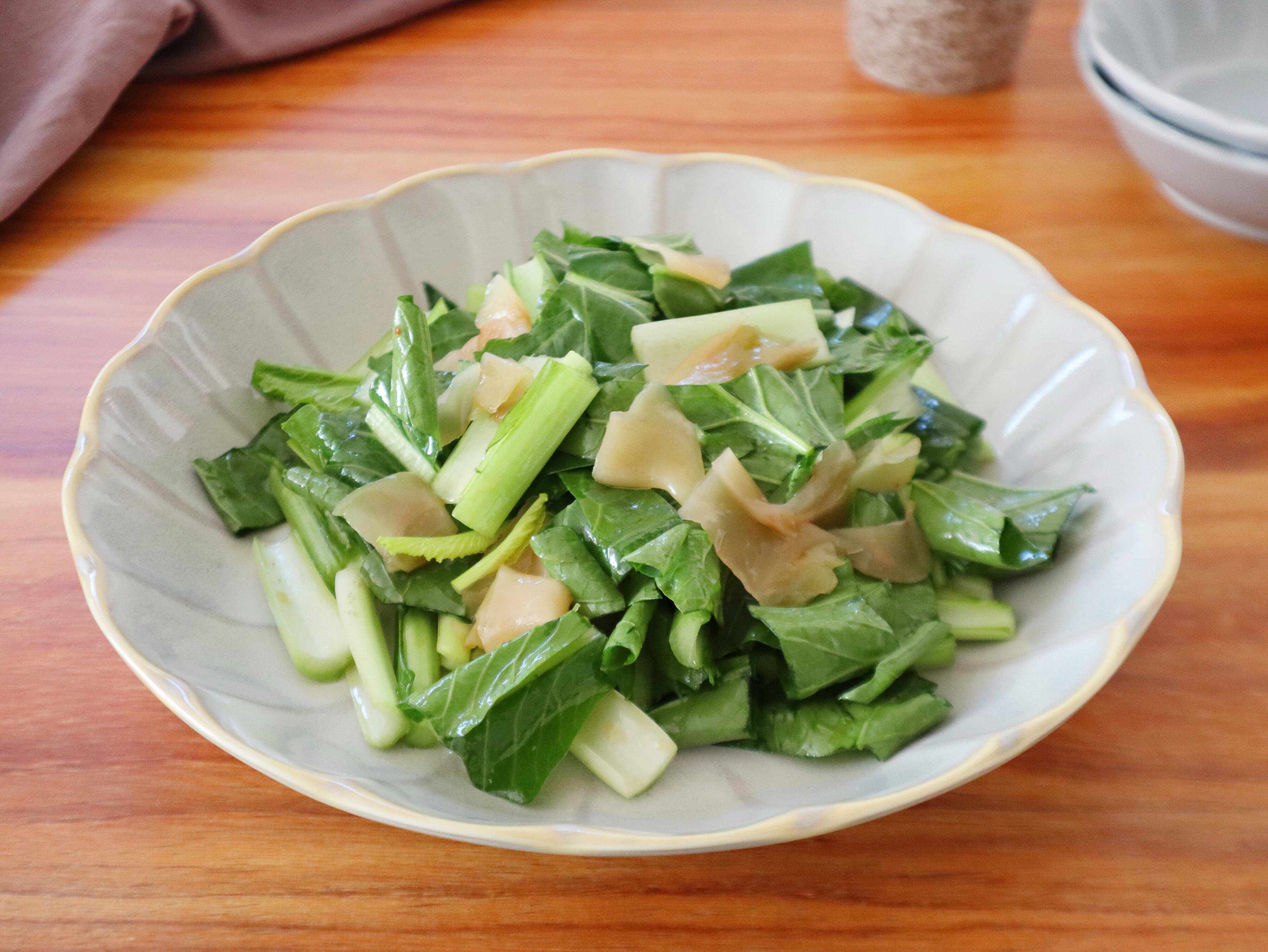 【中華風】小松菜とザーサイのおつまみサラダ