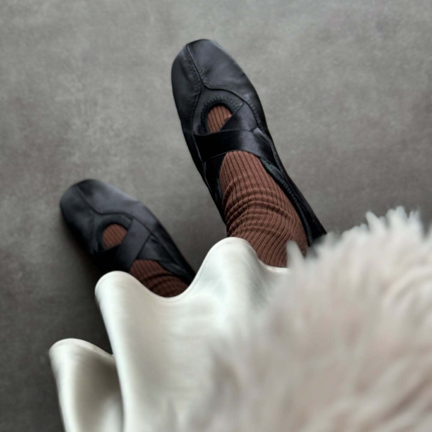 【ユニクロ】毎年買い足したい！オシャレさん愛用「ソックス」を教えます