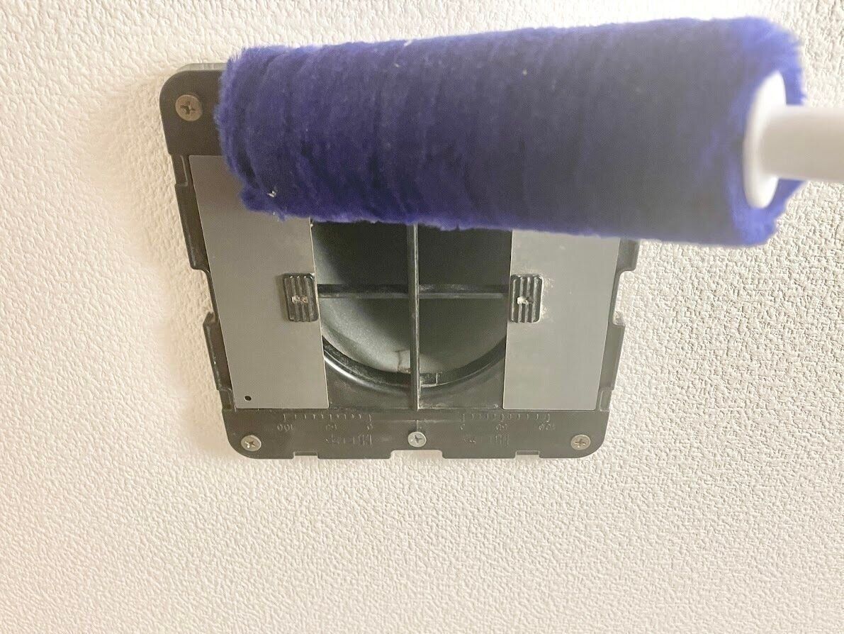 見える範囲のホコリを取る