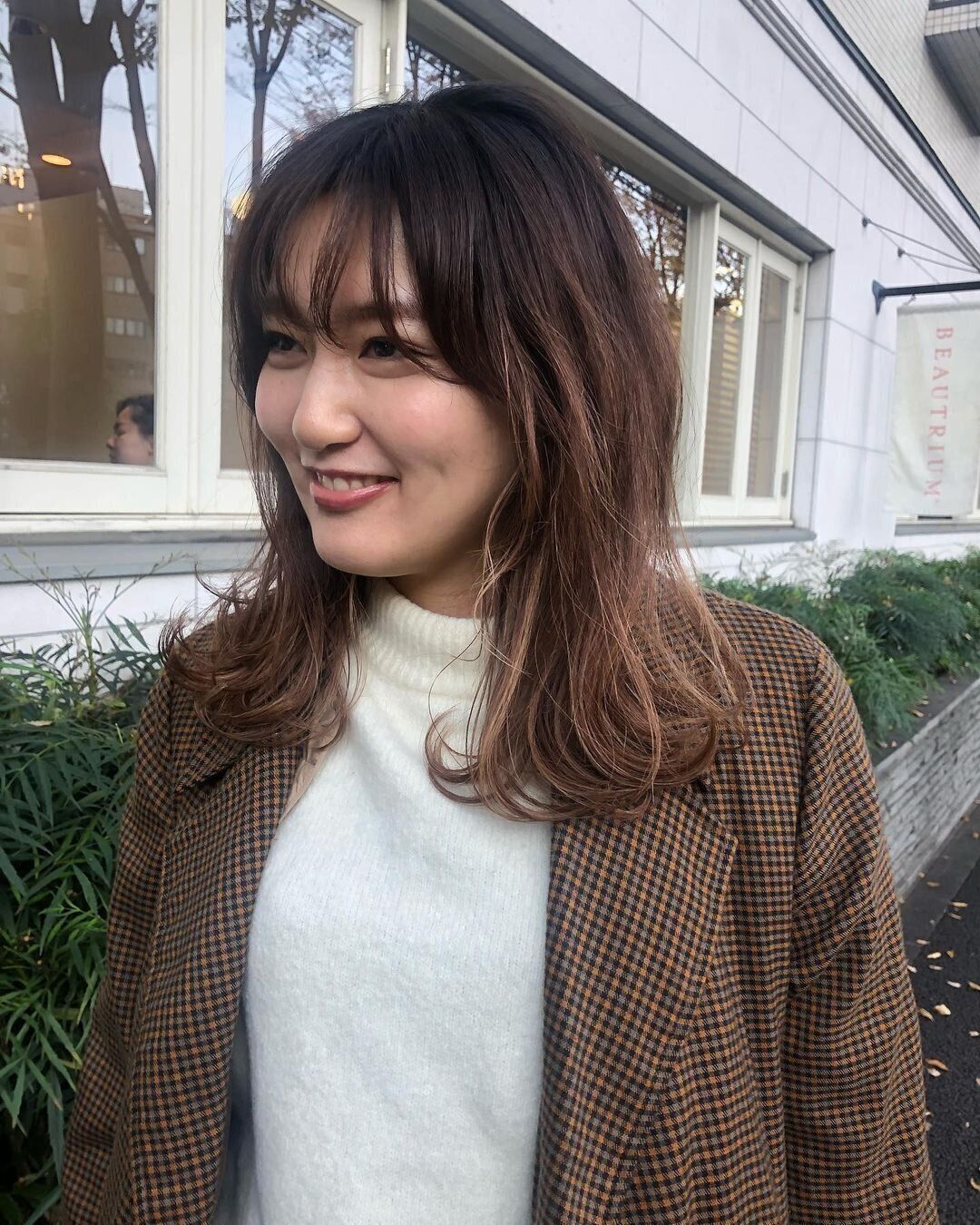 40代女性におすすめロングヘア58選 22最新 おしゃれなヘアカタログで似合う髪型が絶対見つかる サンキュ