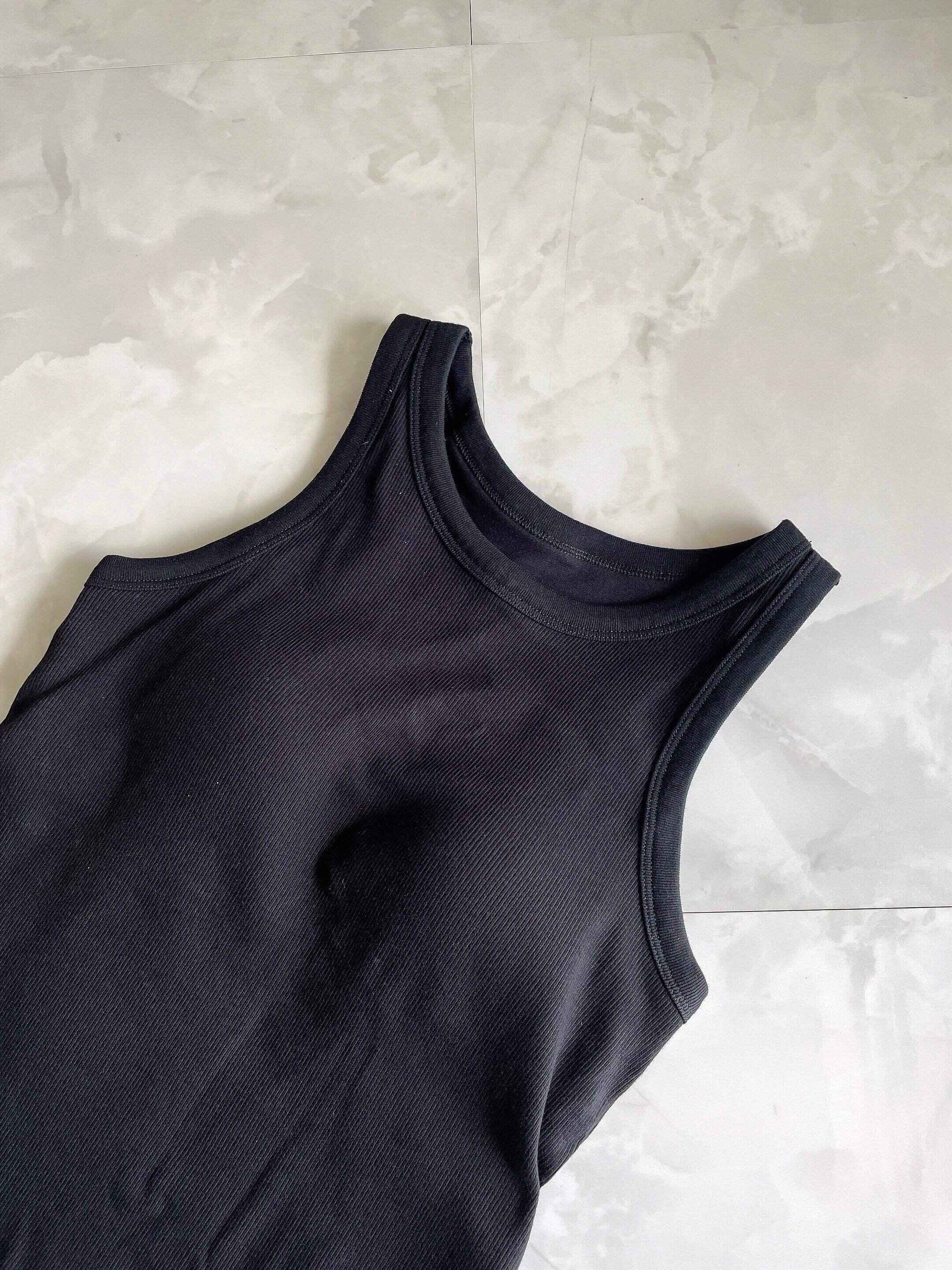 ブラトップ　ユニクロ