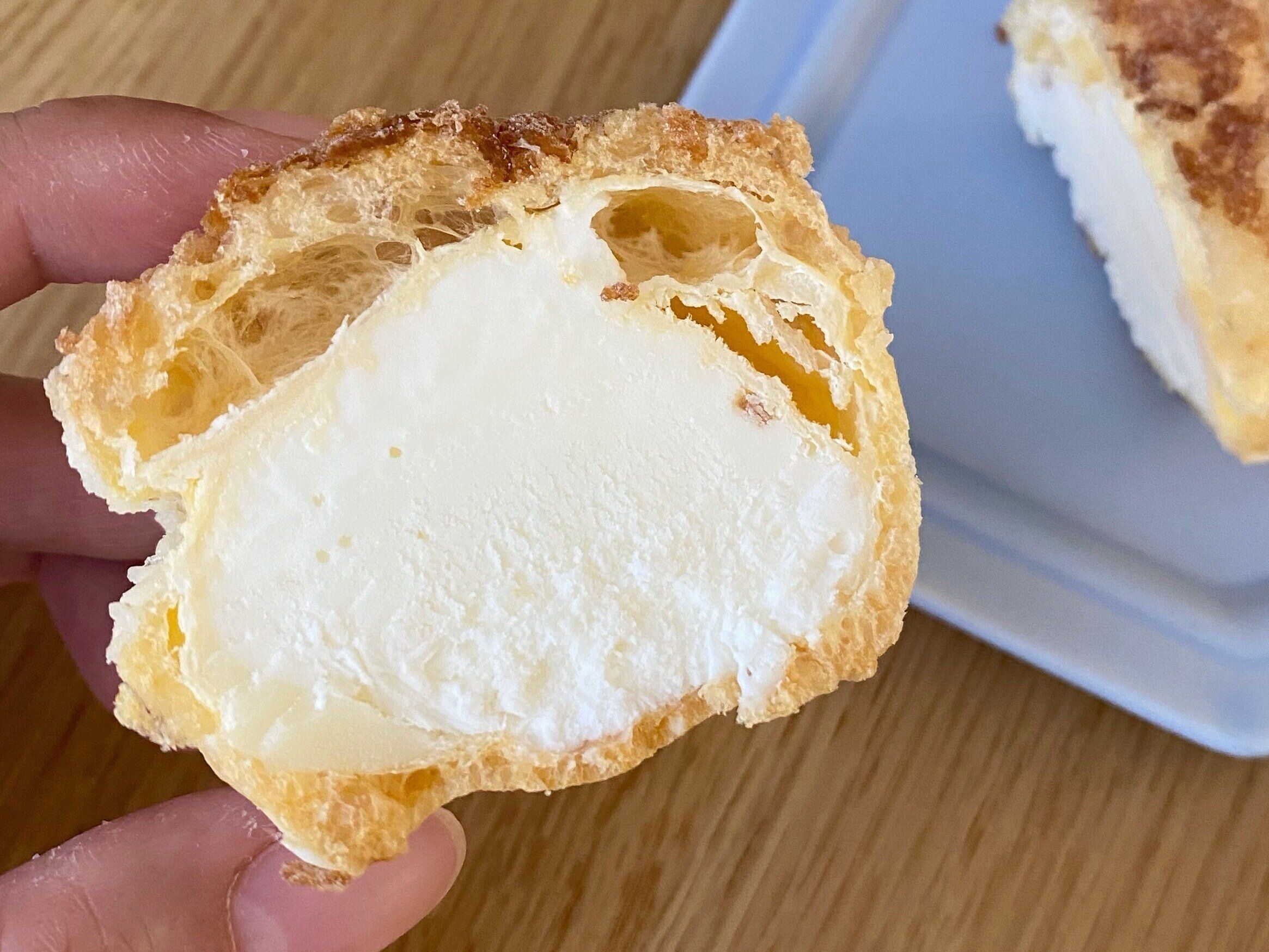 デザートクッキーシューアイスホワイトチョコミント