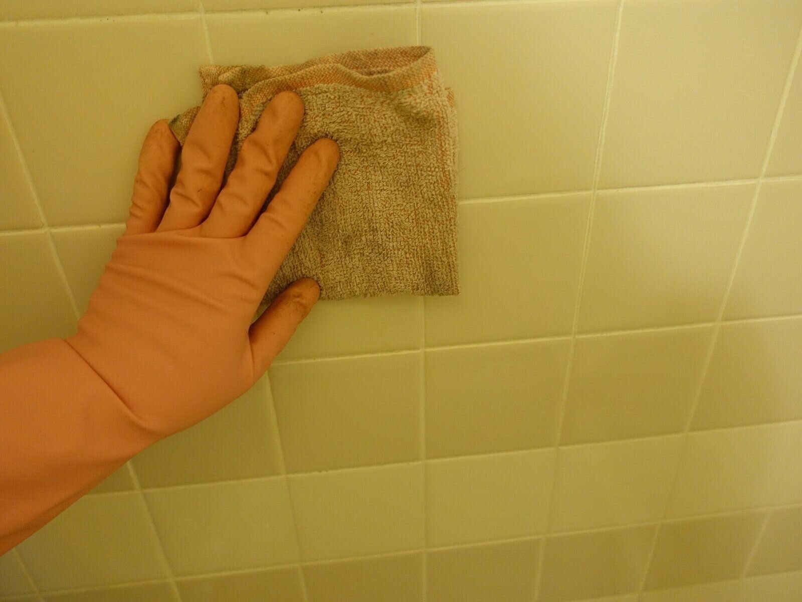 ハウスクリーニングのプロもうっかりやり忘れる、お風呂掃除のNGアクションって？ 