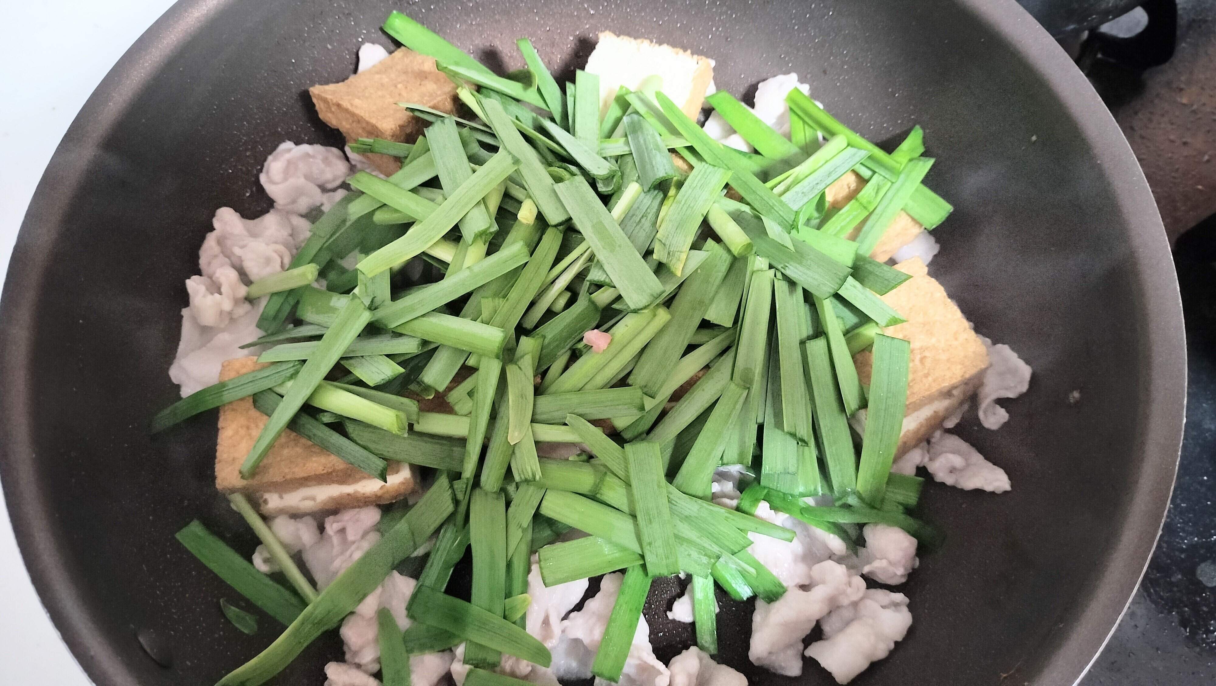 シオンジャン豆腐を調理している過程