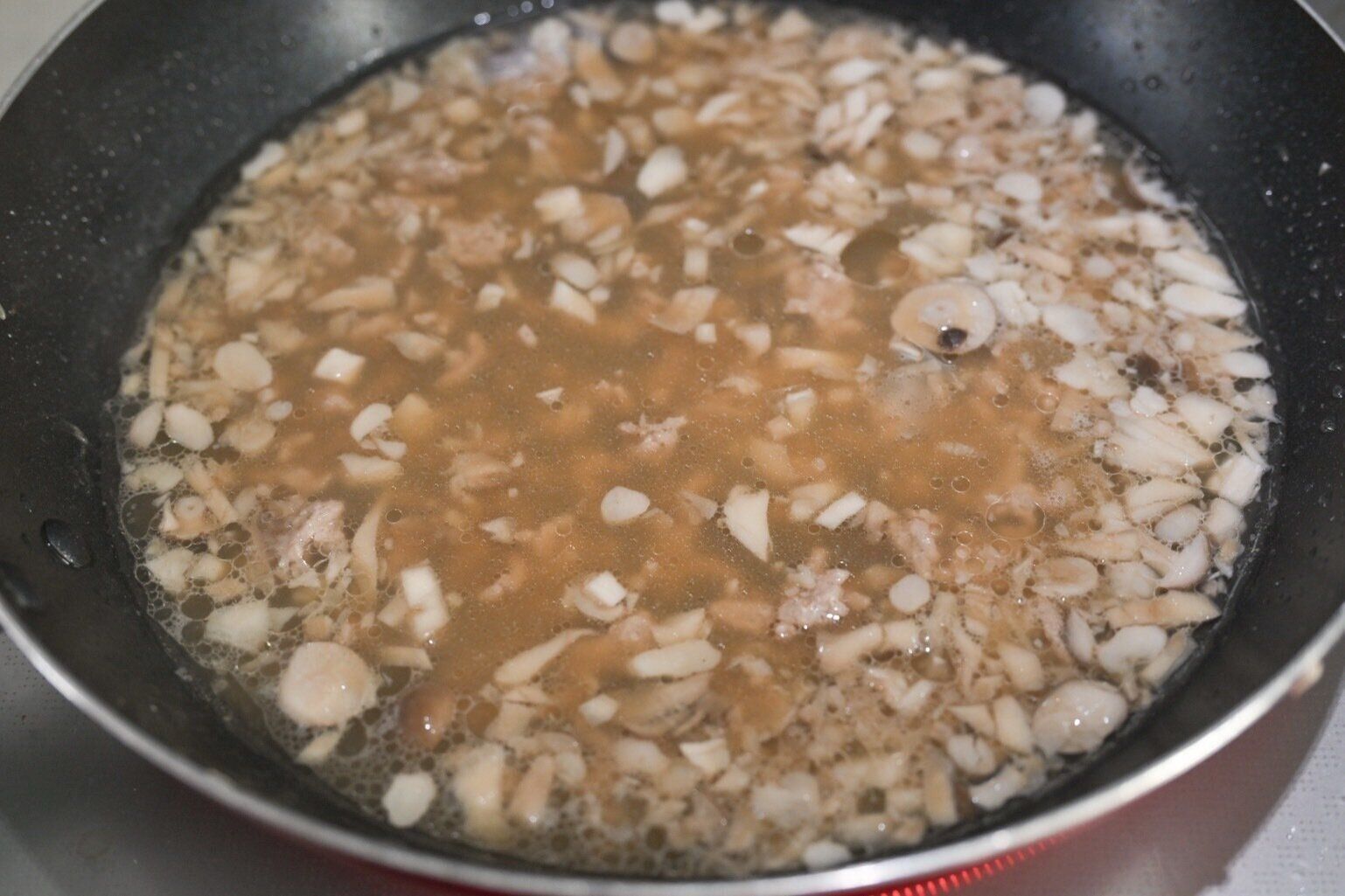 作成途中のカオトム風茶漬けの素