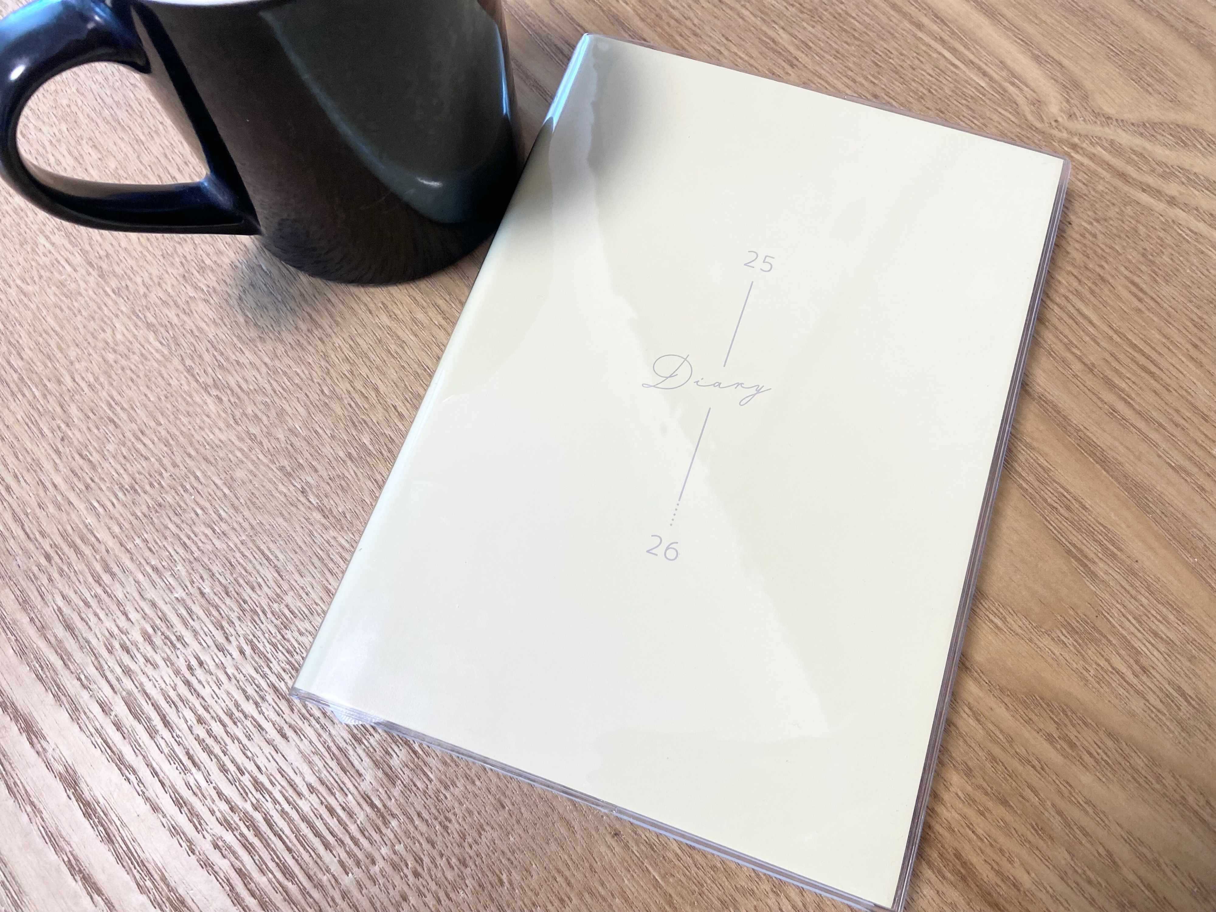 3COINSマニア　スリコマニア　スリコ　スケジュール帳2026