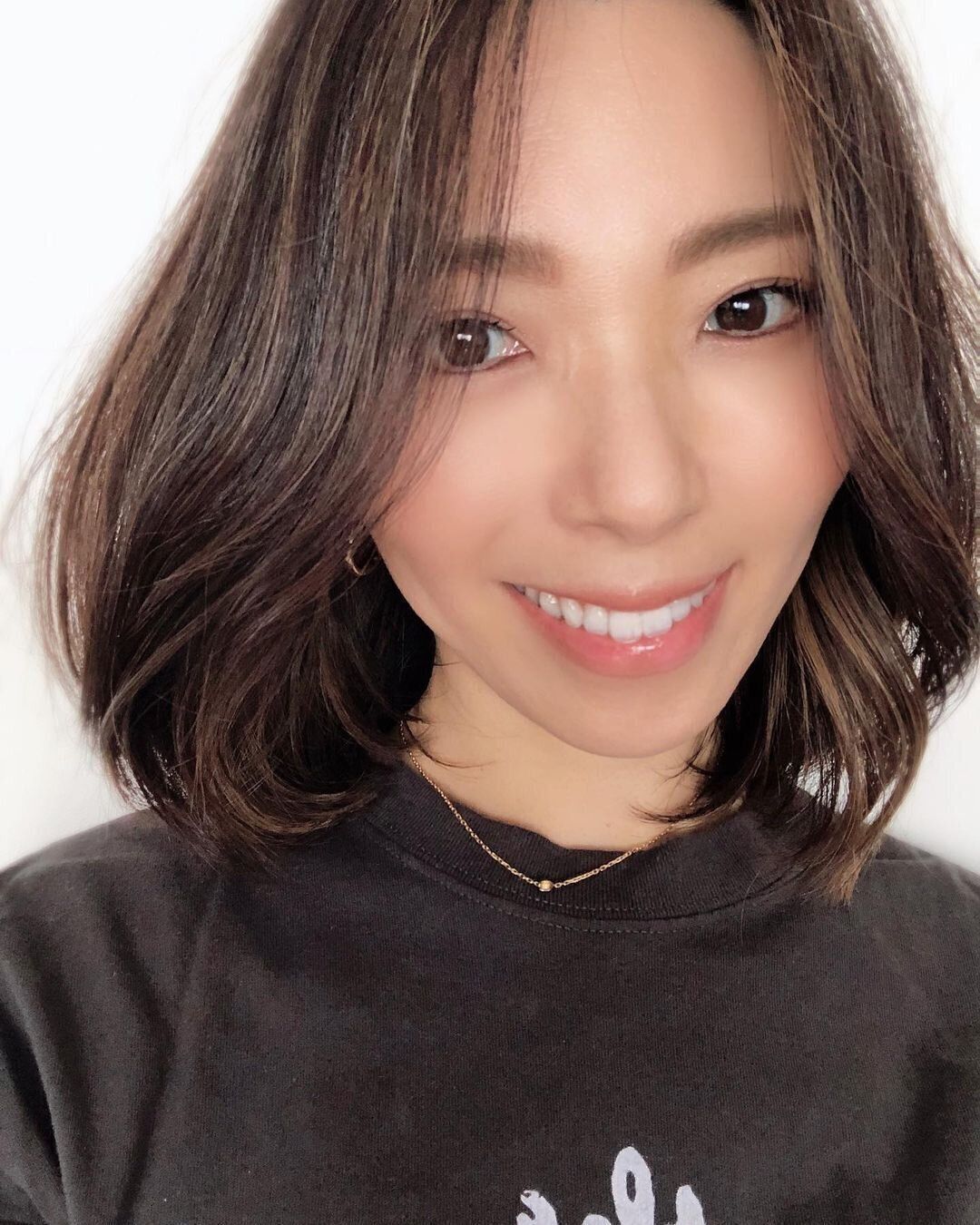 面長をカバーして美人40代に！ナチュラルで上品な大人ボブ